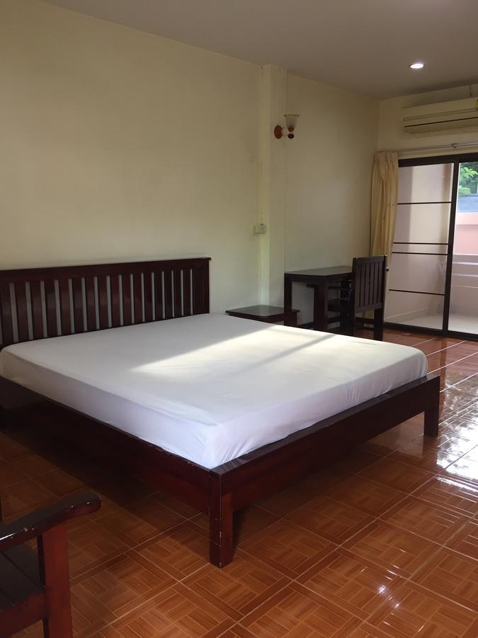 Poon Suk Hotel Kabin Buri Exterior photo