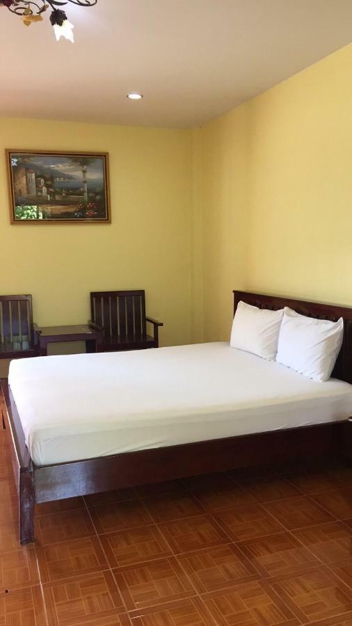 Poon Suk Hotel Kabin Buri Exterior photo